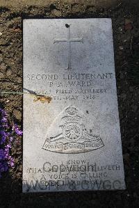 Boulogne Eastern Cemetery - Ward, Percival Arthur